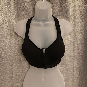 Victoria’s Secret sport bra 36C